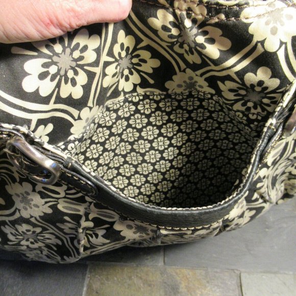 Large Black /Cream flower pattern Sutter Fossil shopper tote bag. - Picture 3 of 12